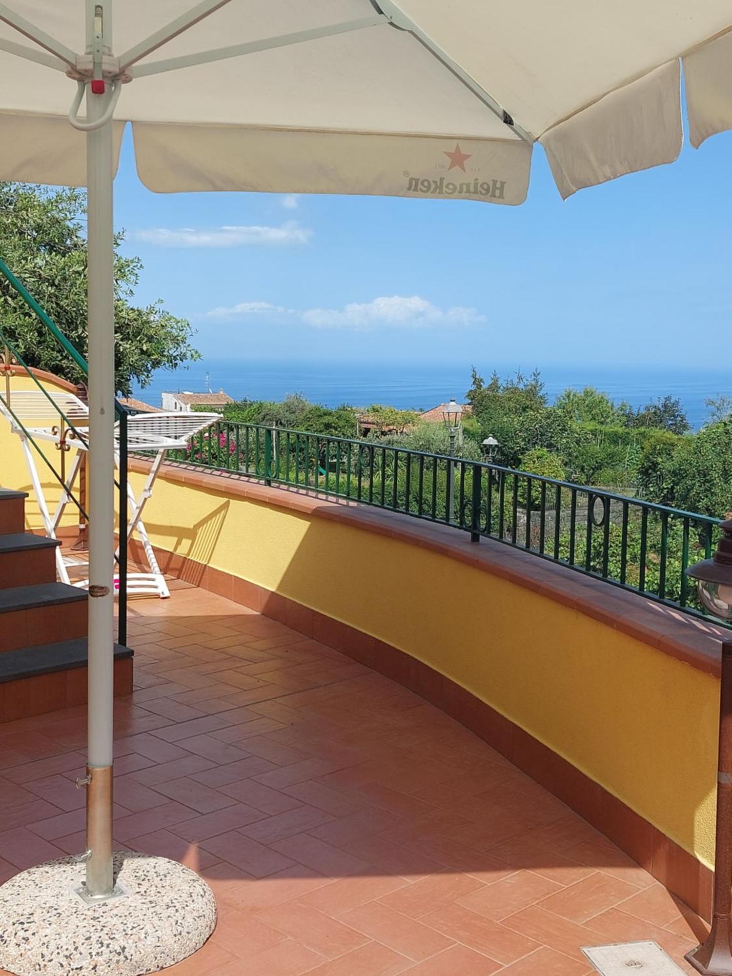 Casa Vacanza Del Sole Milo Exteriér fotografie